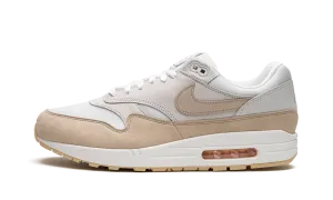 AIR MAX 1 WMNS "Sanddrift" Month Strong