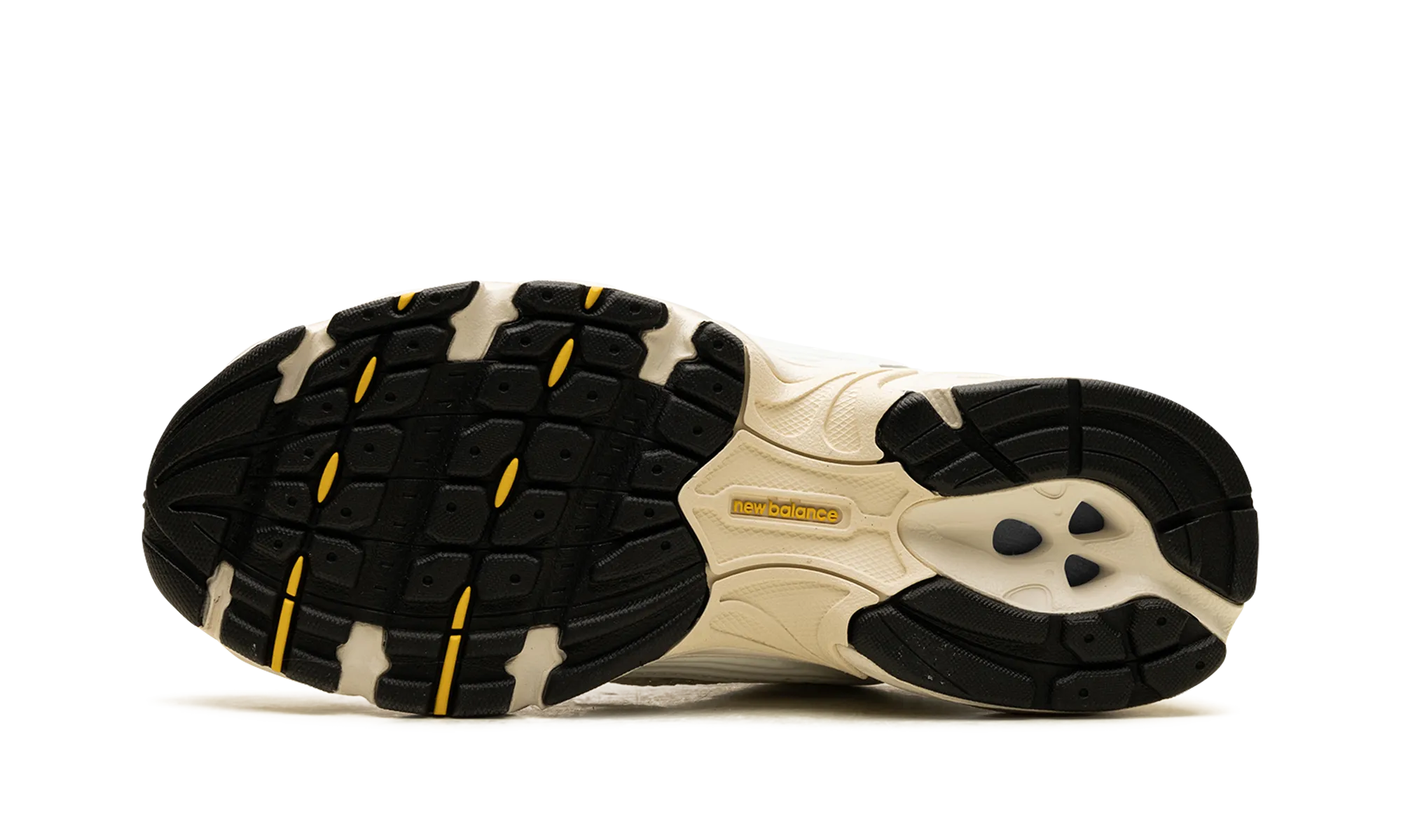 Resort Ready 530 "Sea Salt / White / Ginger Lemon / Silver Metallic"