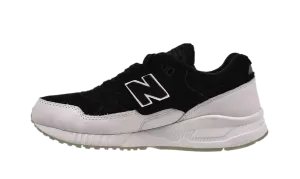 530 "Suede - Blk/Wht" Pump Style Dynamic Flex Grooves