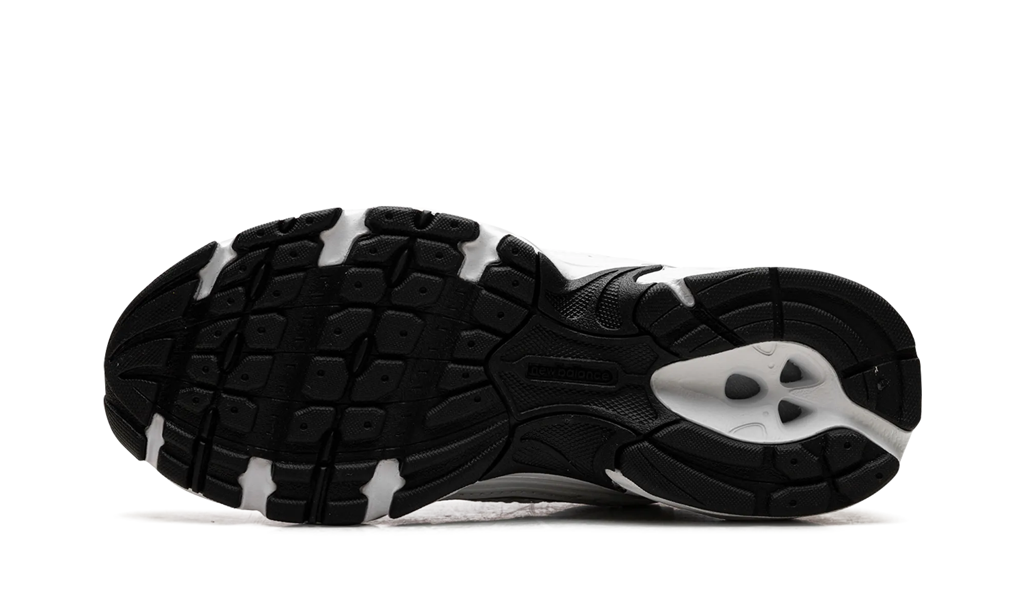 530 "White Blast Red" Training Ease