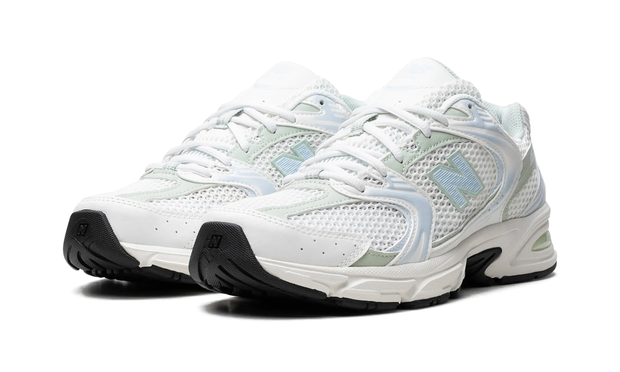 530 "White / Blue" Active Mode Alley Run