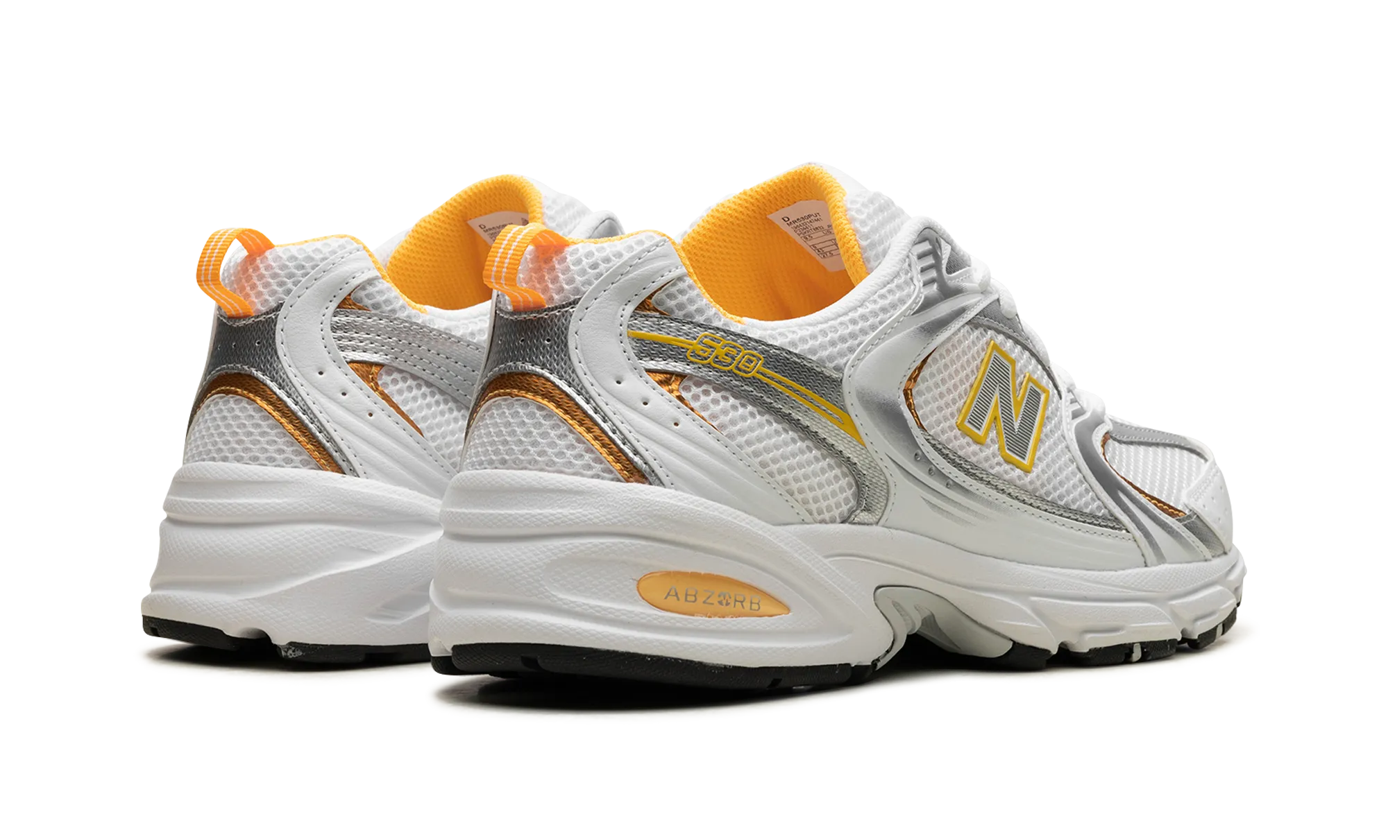 Desert Hike 530 "White Vibrant Apricot Silver Metallic"