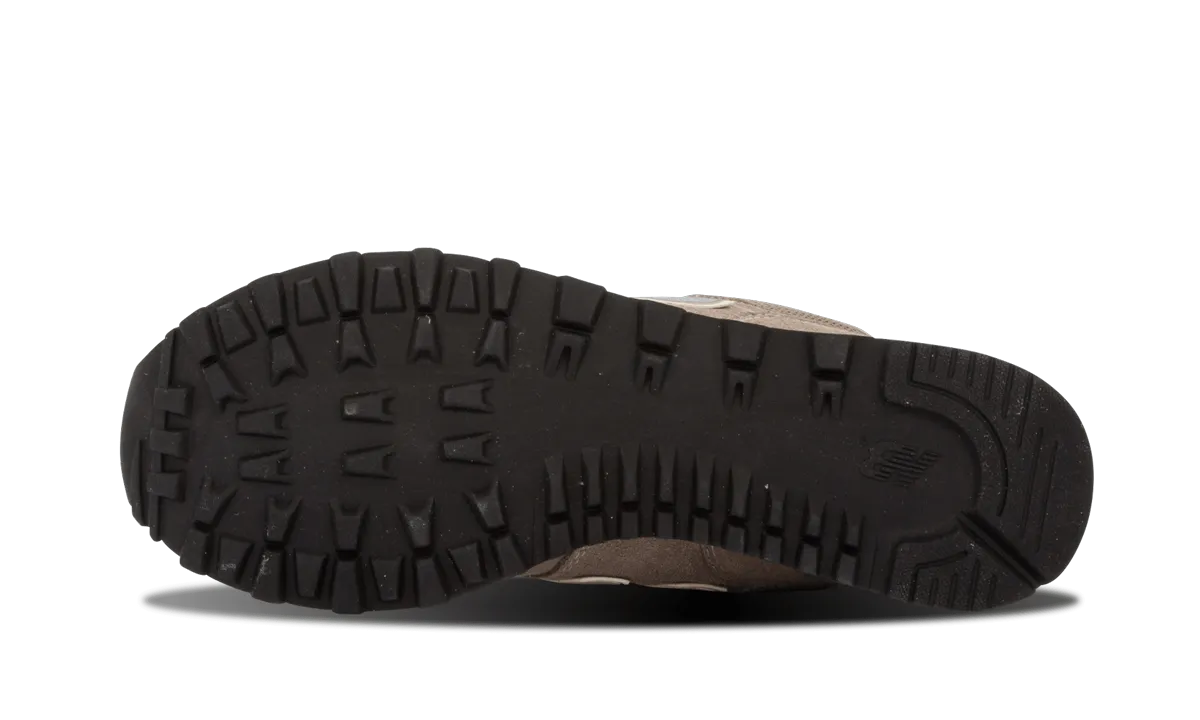 574 "Grey" Play Hard