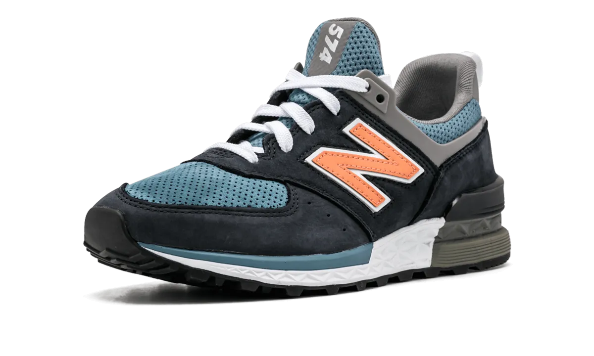 574 "Ronnie Fieg Kith" Non Restrictive Fit