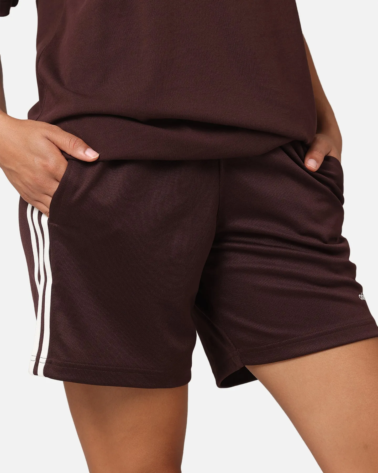 Breezy Feel Classic Comfort Adidas Football Shorts Brown