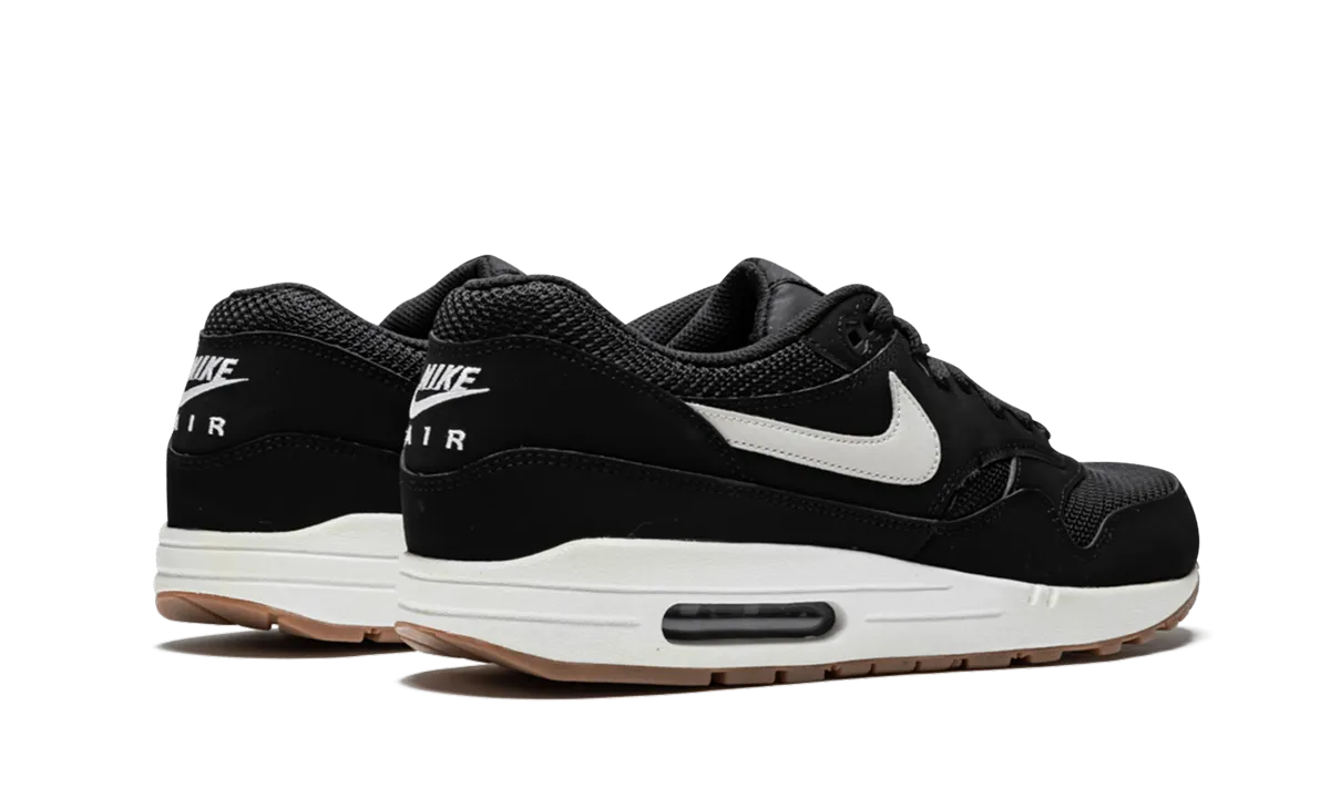 ventilation channels Air Max 1 Essential "Black"