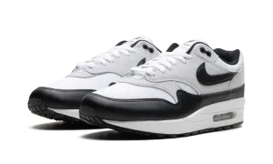 Stretchable Material Storm Guard Air Max 1 Essential "White Pure Platinum Black"