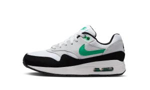 Air Max 1 GS "White Stadium Green" group walk