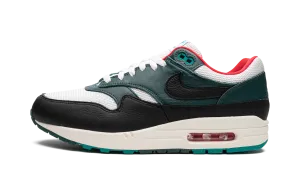 Air Max 1 "LeBron James x Liverpool" Magic Mood Stretch Fabric Weekend Trip