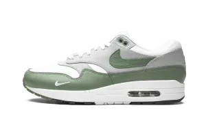 Air Max 1 "Spiral Sage" Run Free Planet Mood