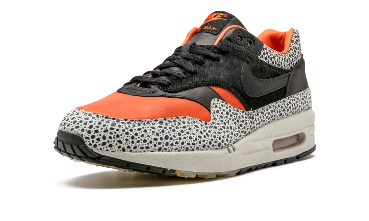 slow walk Hot Mood Air Max 1 Supreme QK "Safari Pack"