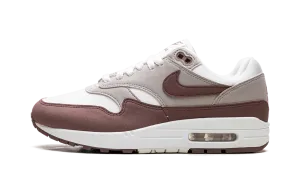 Balance Fit Ventilated Design AIR MAX 1 WMNS "Smokey Mauve"