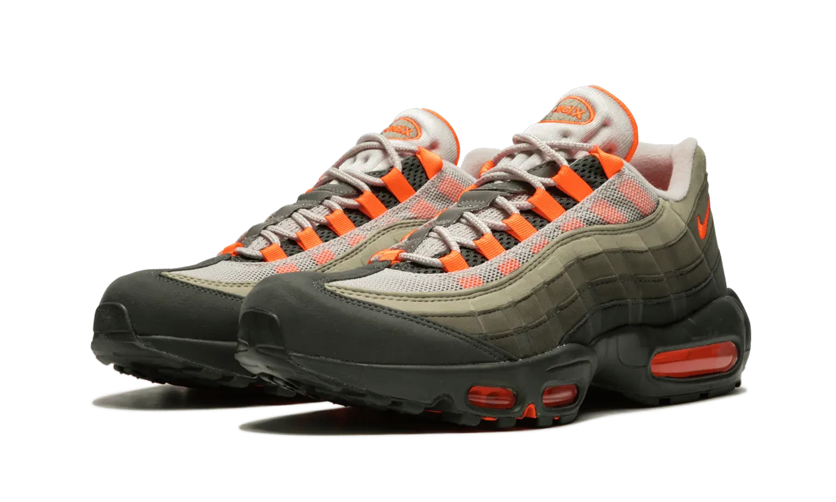 Mix Hue City Pace Air Max 95 OG "Total Orange"