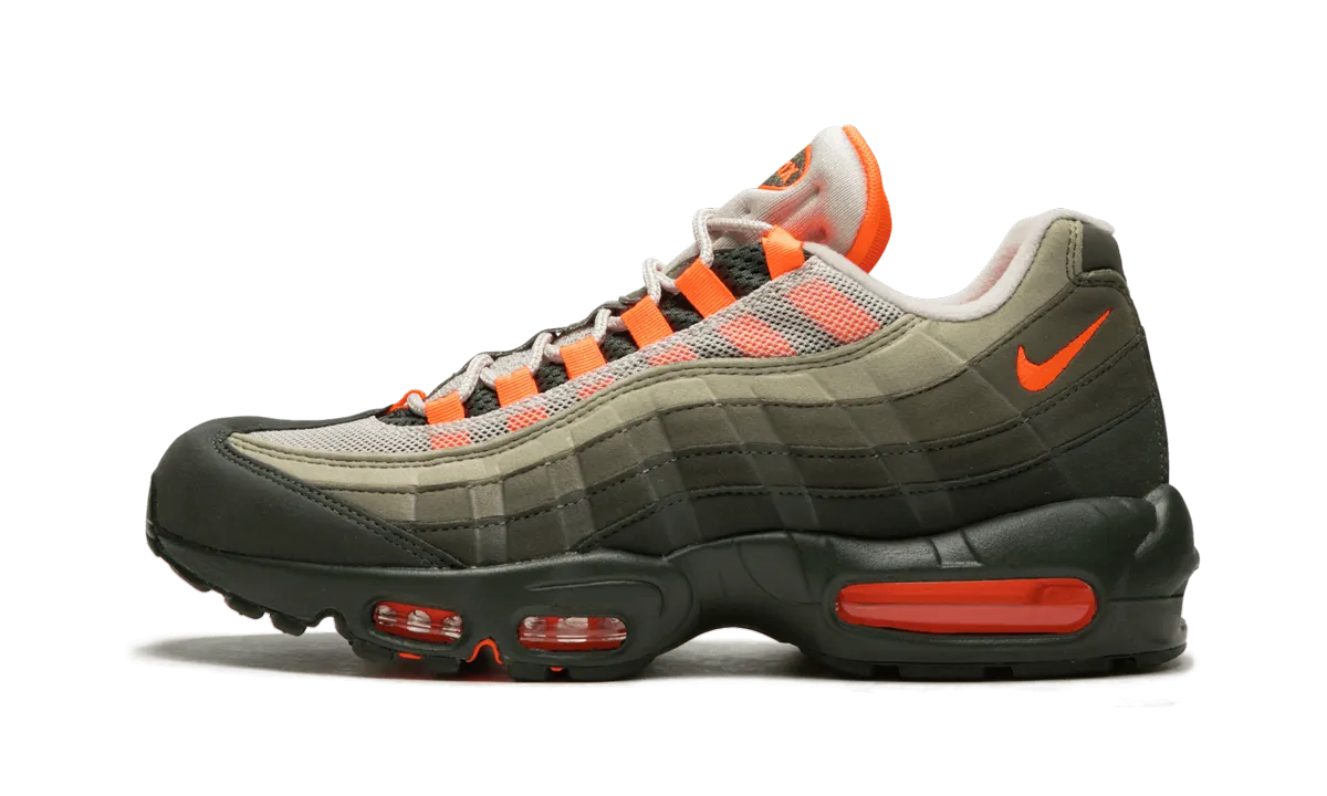 Responsive Cushion Weekend Warriors Joint Care Air Max 95 OG "Total Orange"