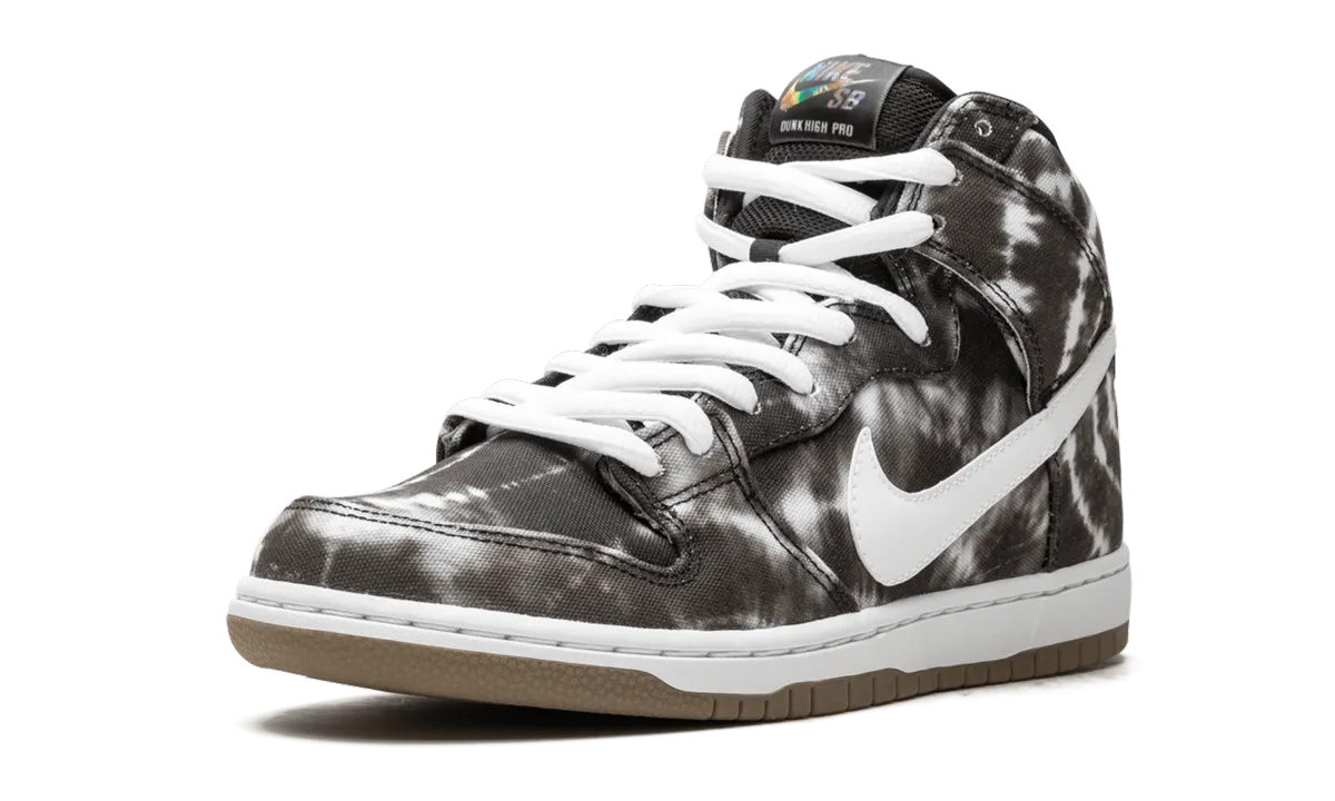 City Snap Neutral Look SB Dunk High Premium "Tie Dye"