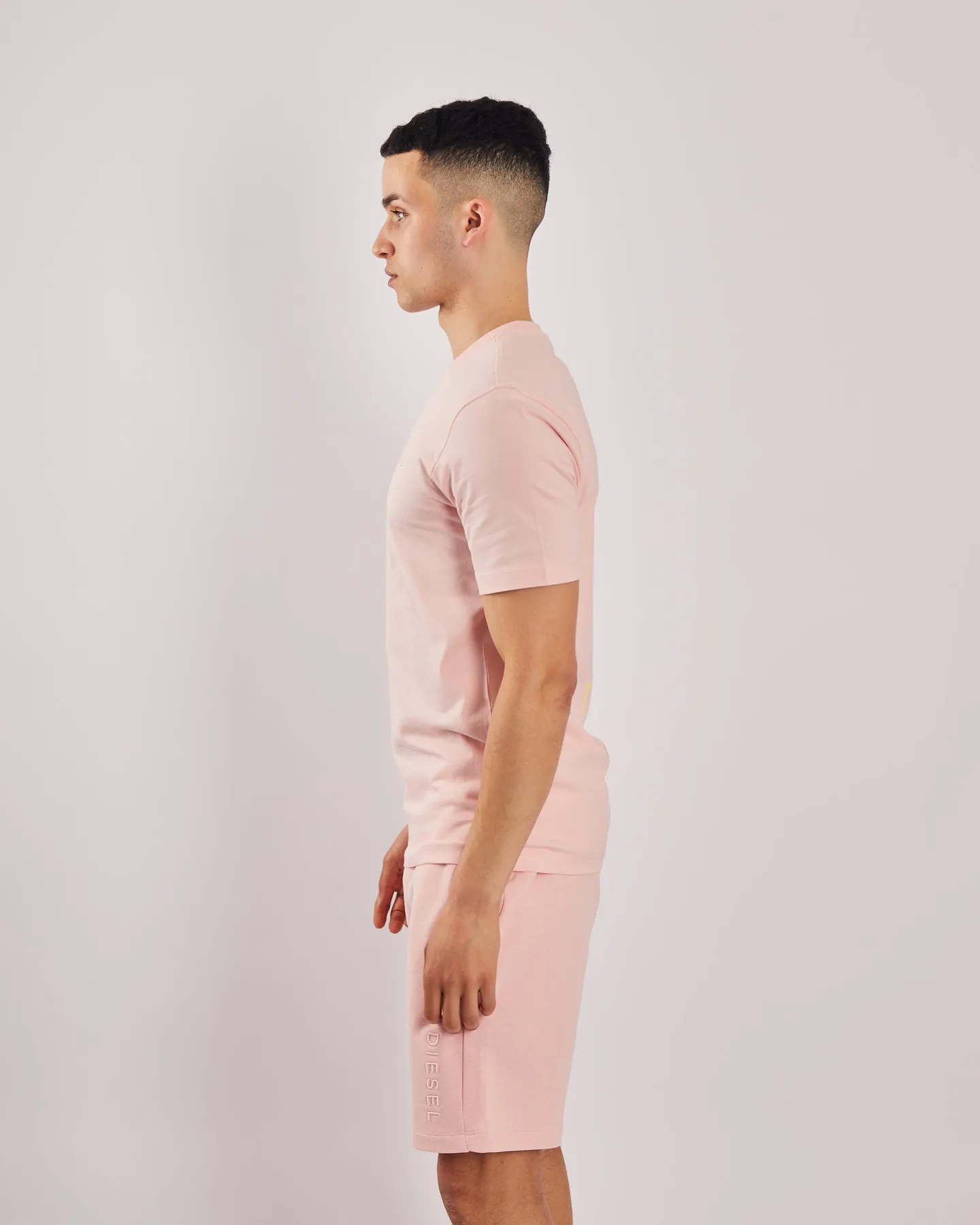 Trendy Vibes Essential Fit Cove Tee Bermuda Pink