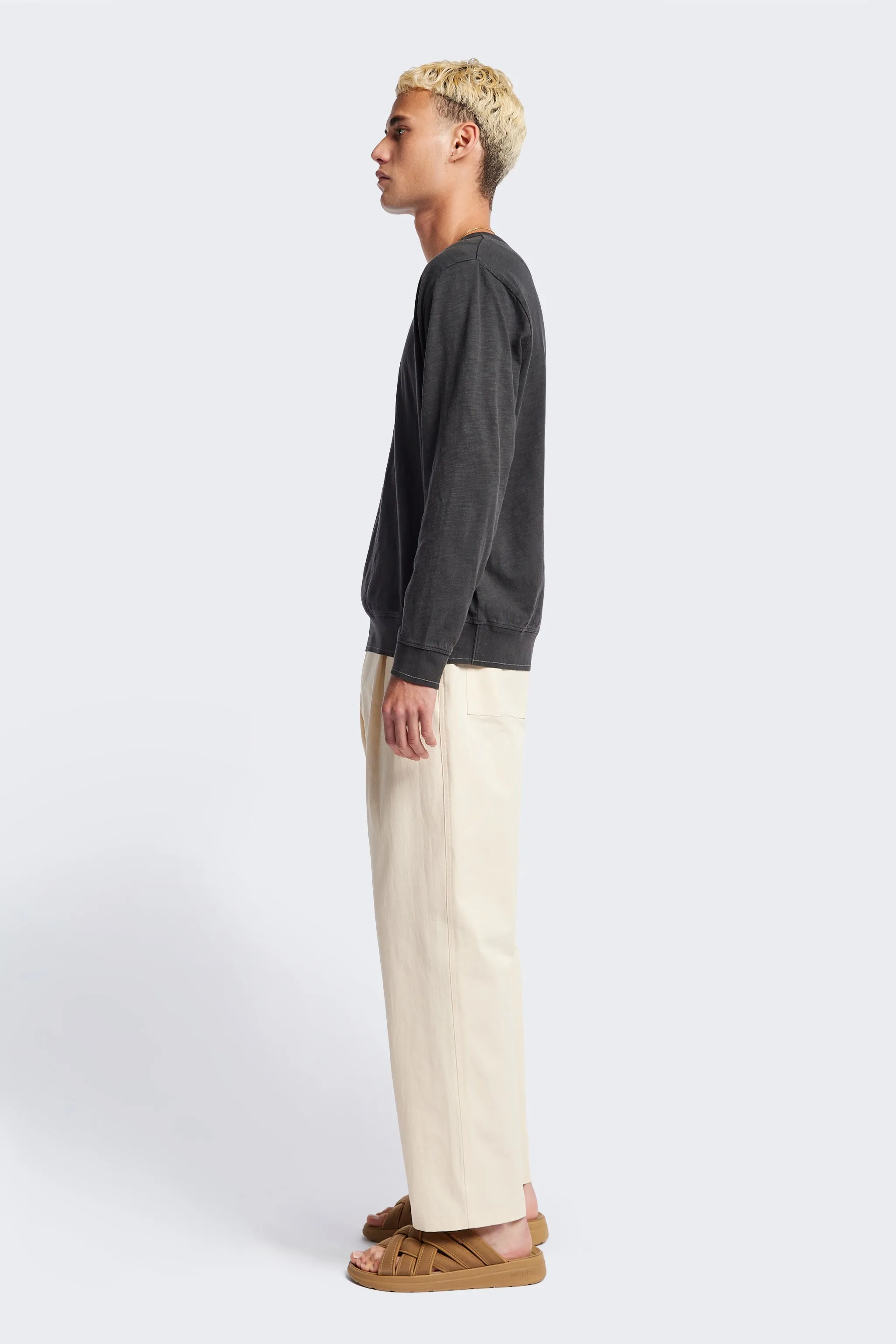 Asperse Henley Pullover Vintage Black Active Wear Fit All-Purpose Wear