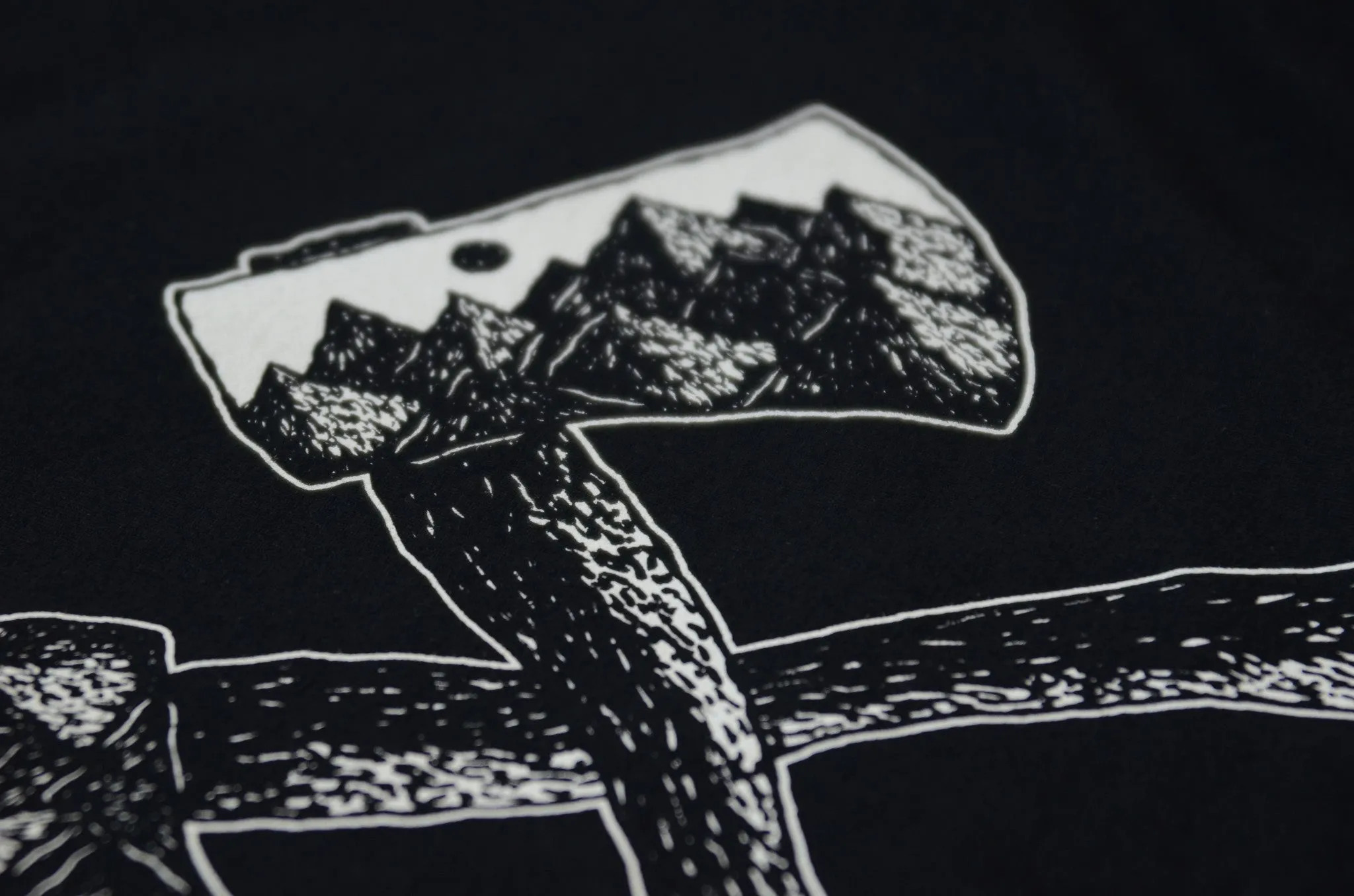 EthicalProduction NeutralTonesCollection Axe Tee-Black