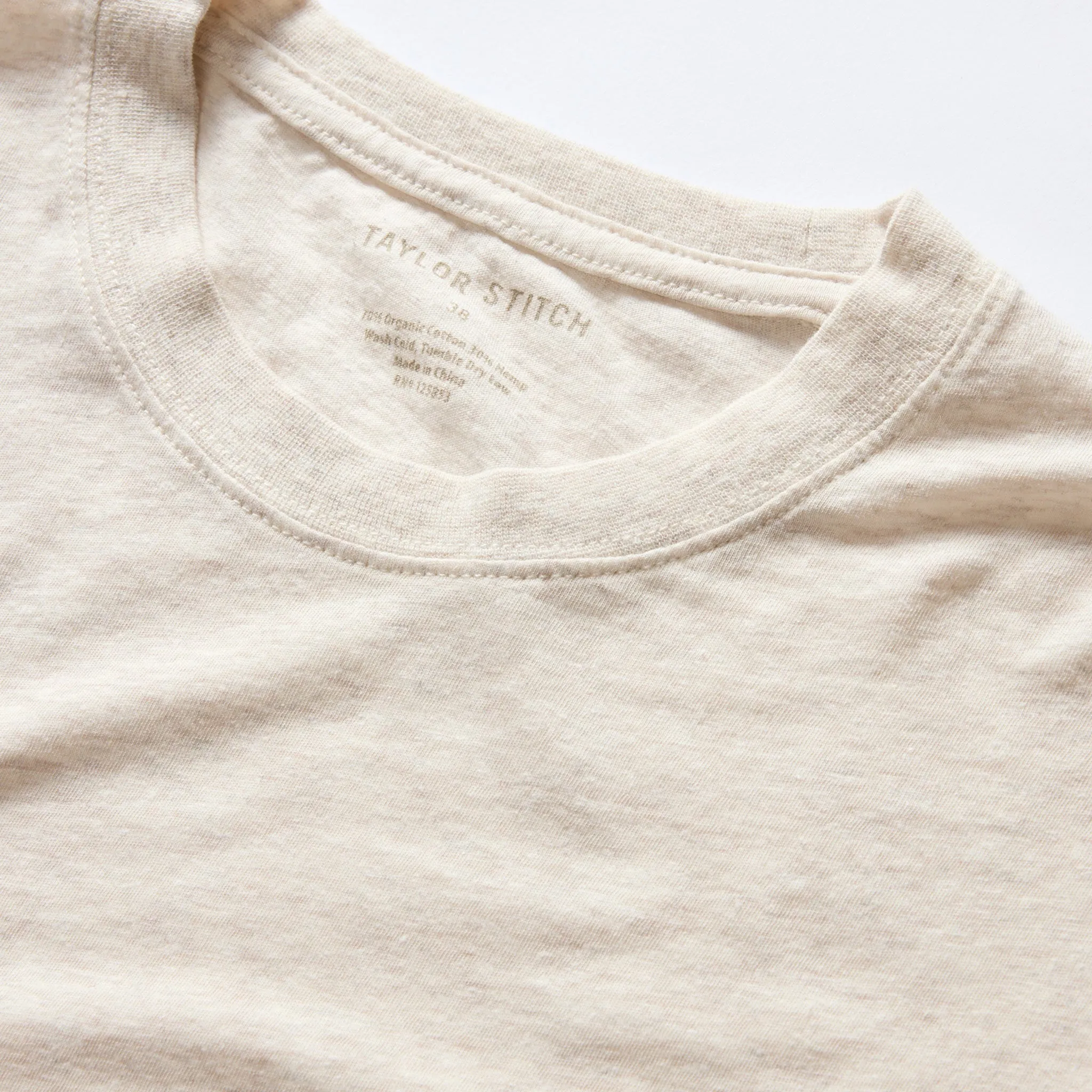 The Cotton Hemp Tee in Heather Oat High Density Cotton Stretch Design
