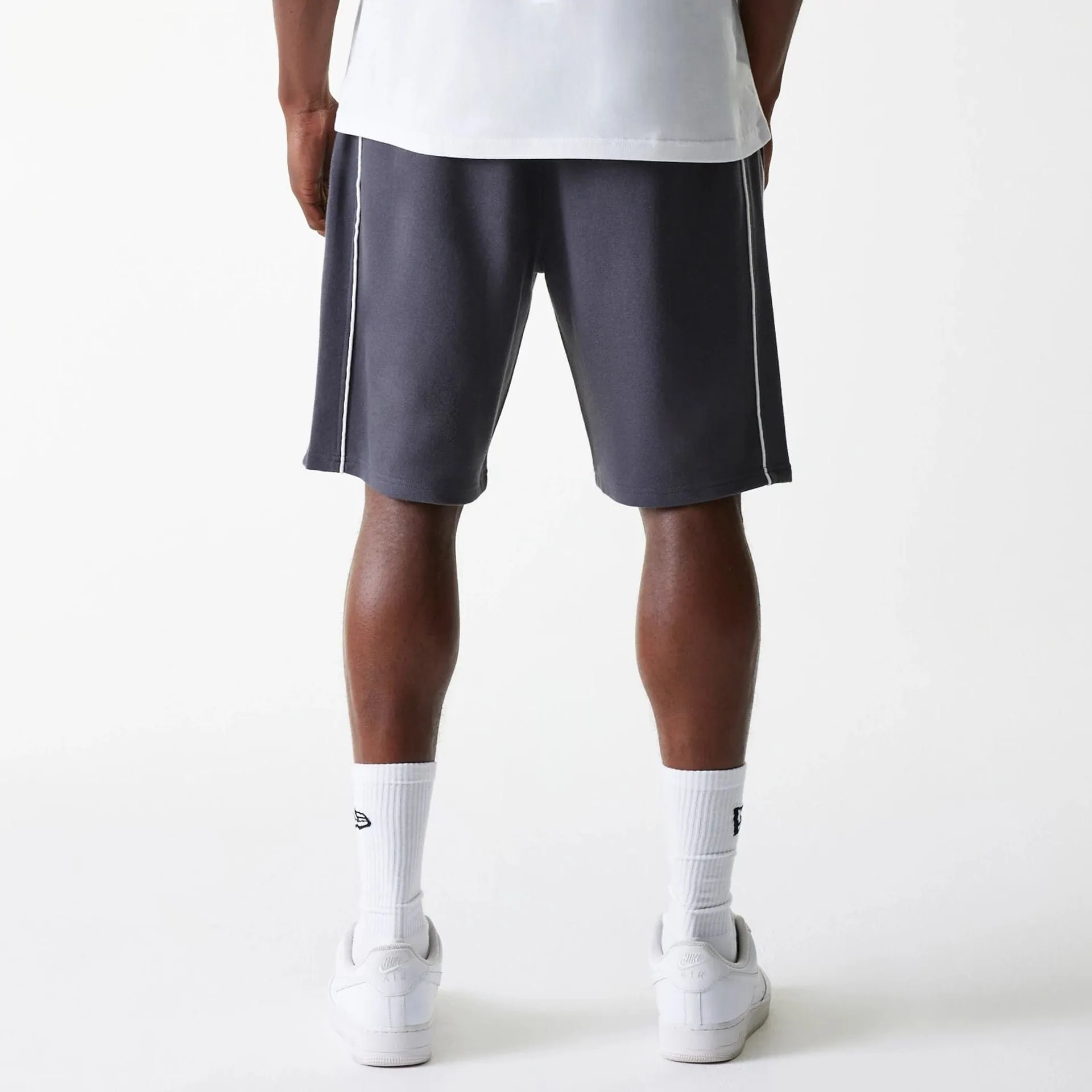 Boston Celtics NBA Piping Dark Grey Shorts High-waisted