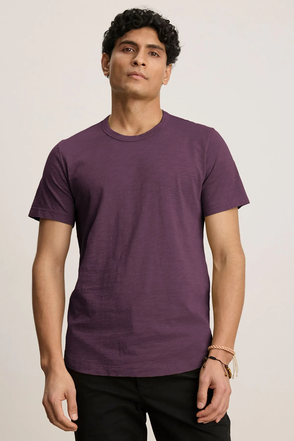 AMARO TEE Odor Control Finish Versatile and Stylish