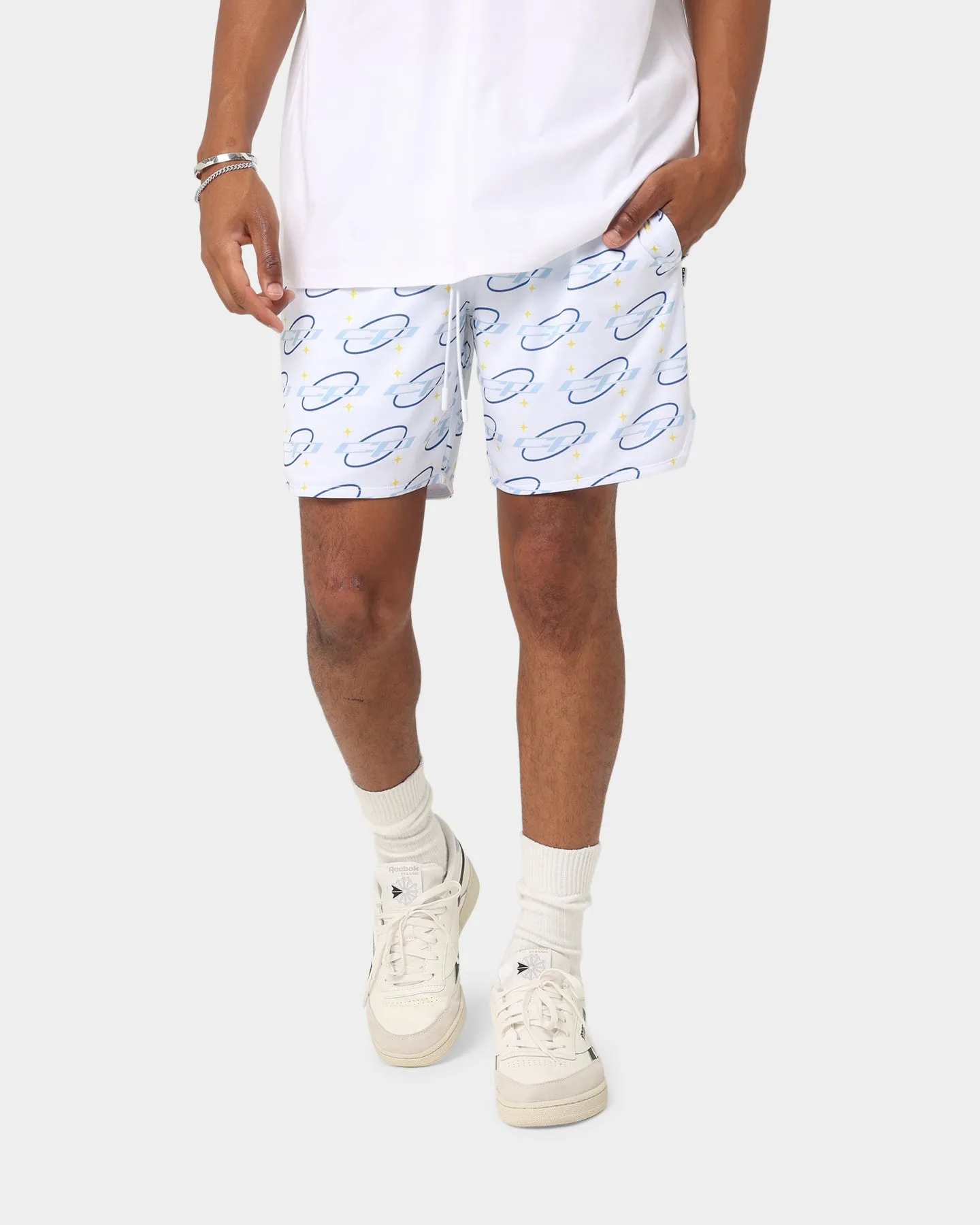 Casual Style Carr?? Star Sign Mesh Shorts White