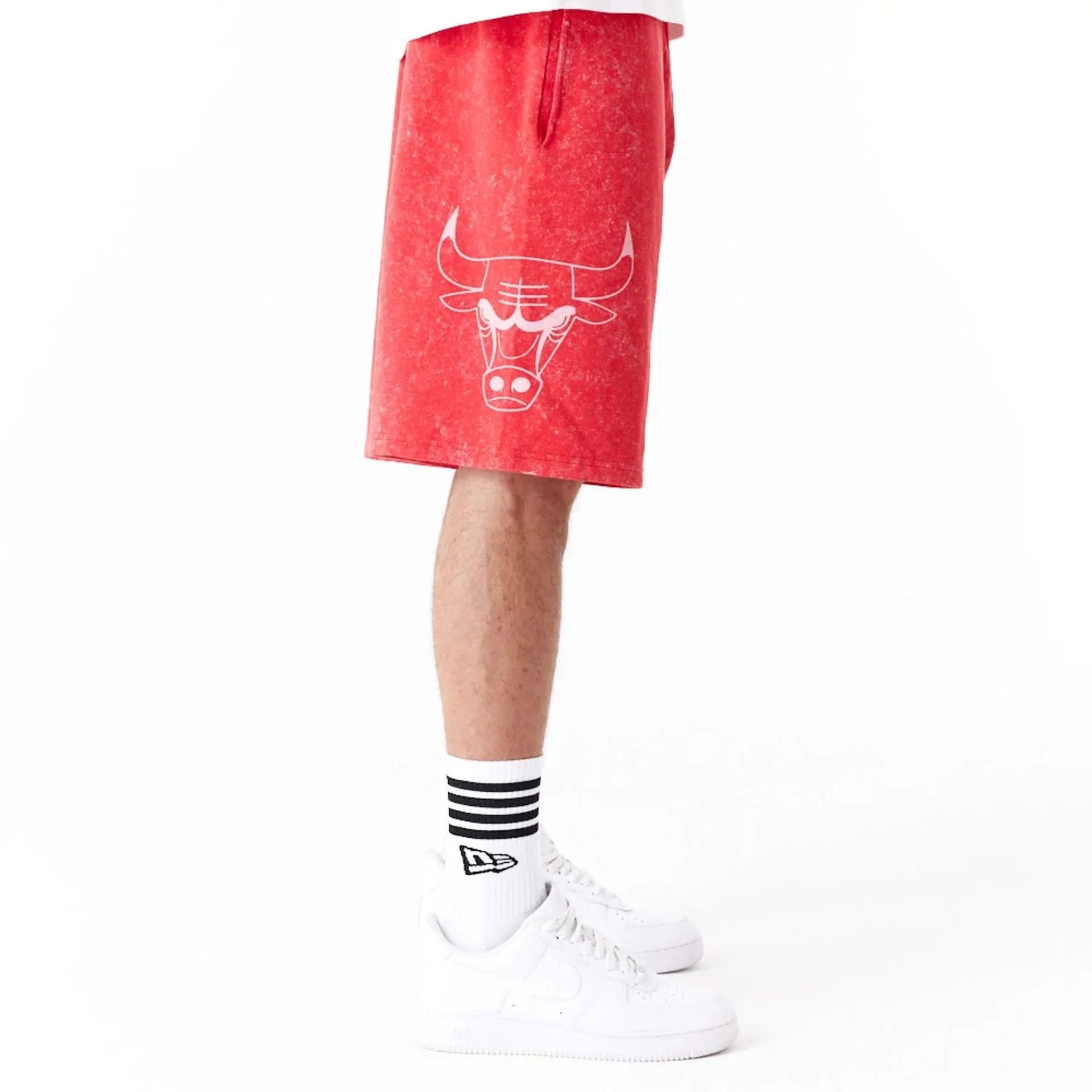 Chicago Bulls NBA Washed Red Shorts Day Fit