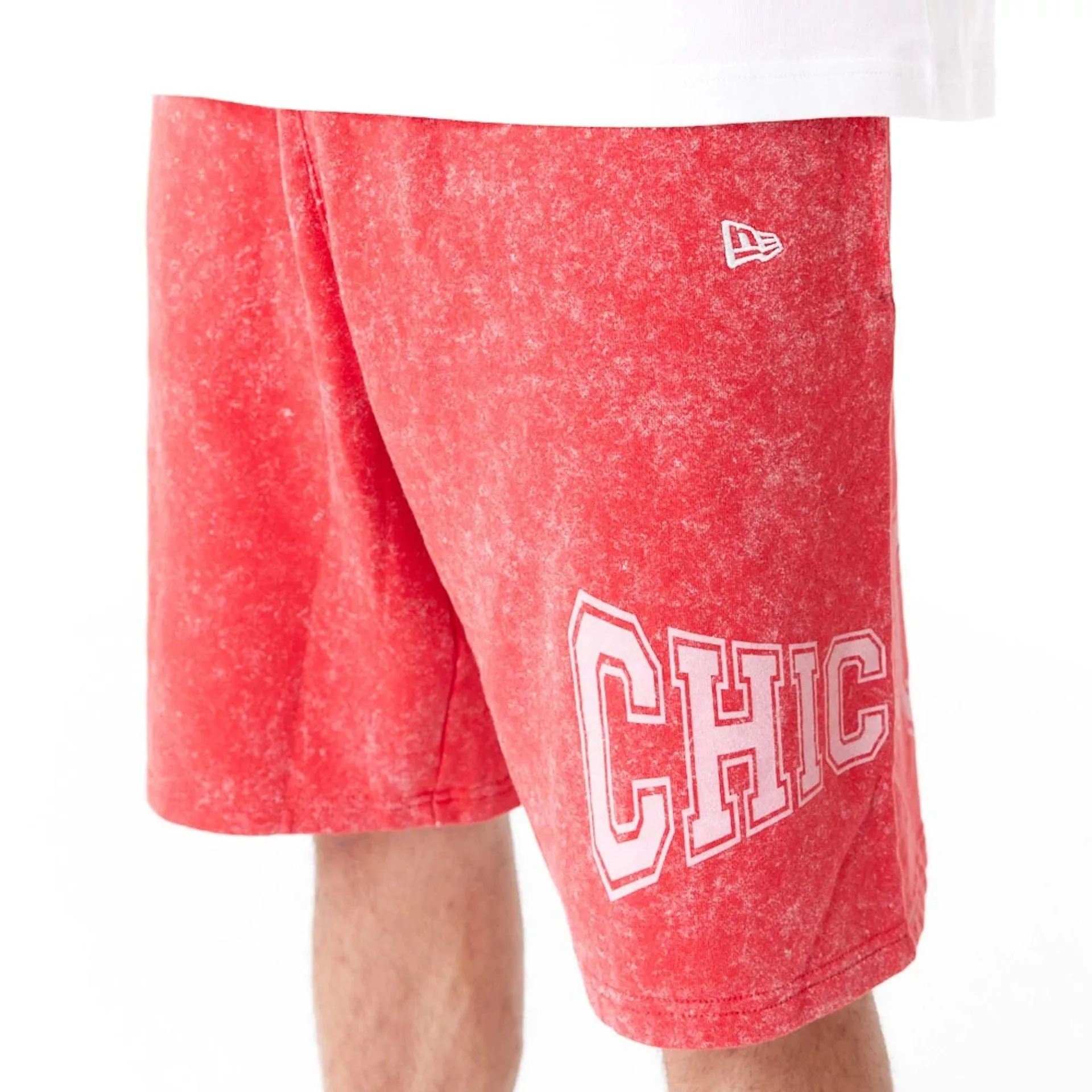 Chicago Bulls NBA Washed Red Shorts Warm Day
