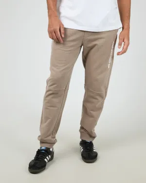 Training Comfort Essential Theory Trackpant V2 Mushroom