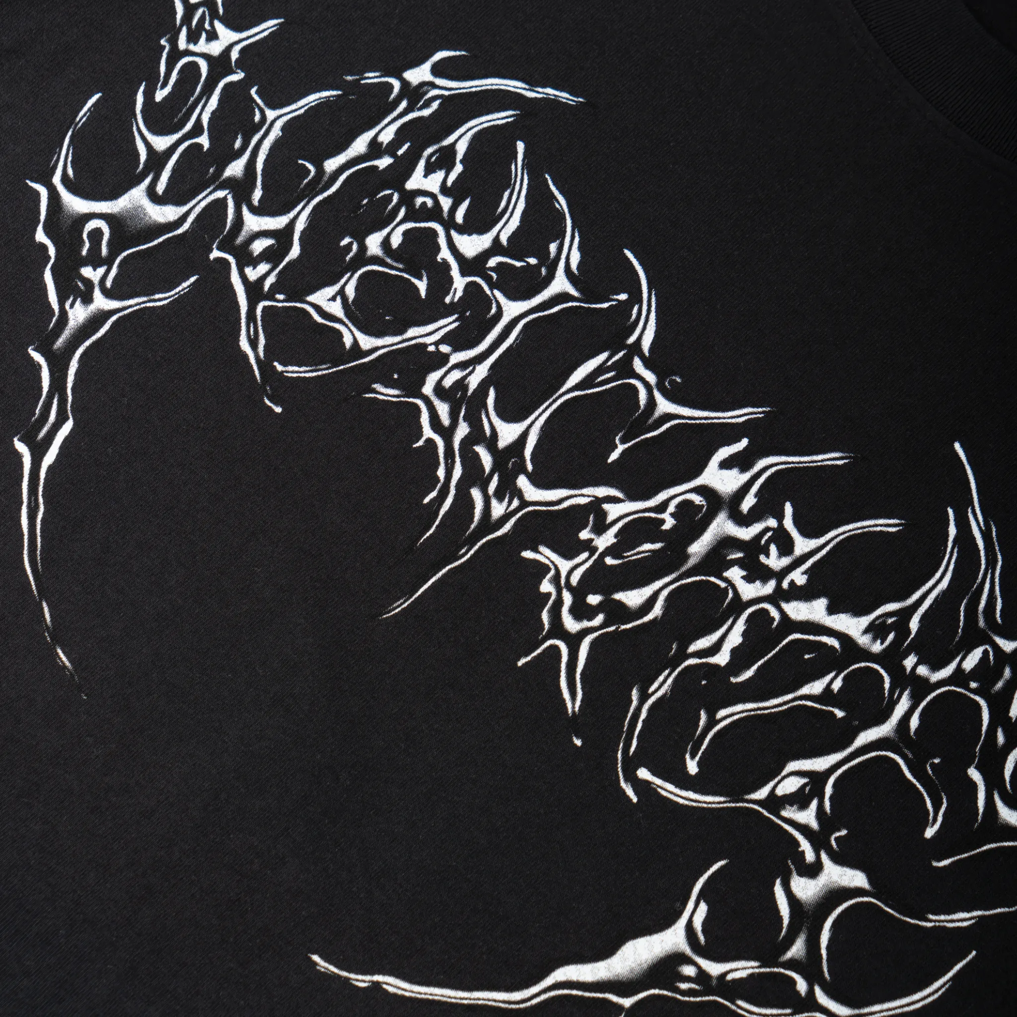 Stretch Material Chrome Fang Garment-Dyed Boxy Tee - Black