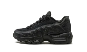Air Max 95 Recraft GS "Triple Black" World Walk Handcrafted Detailing