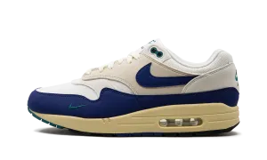 Heat Free Video Look Air Max 1 "Athletic Department Deep Royal Blue"