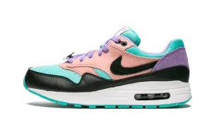 Cushioned Midsole Lace Up Tension Control Air Max 1 NK Day (GS) "Have a Nike Day"
