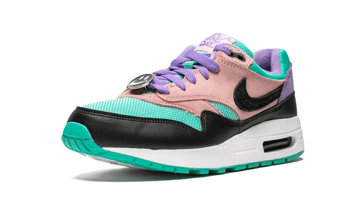 Air Max 1 NK Day (GS) "Have a Nike Day" Silver Shine Wardrobe Base