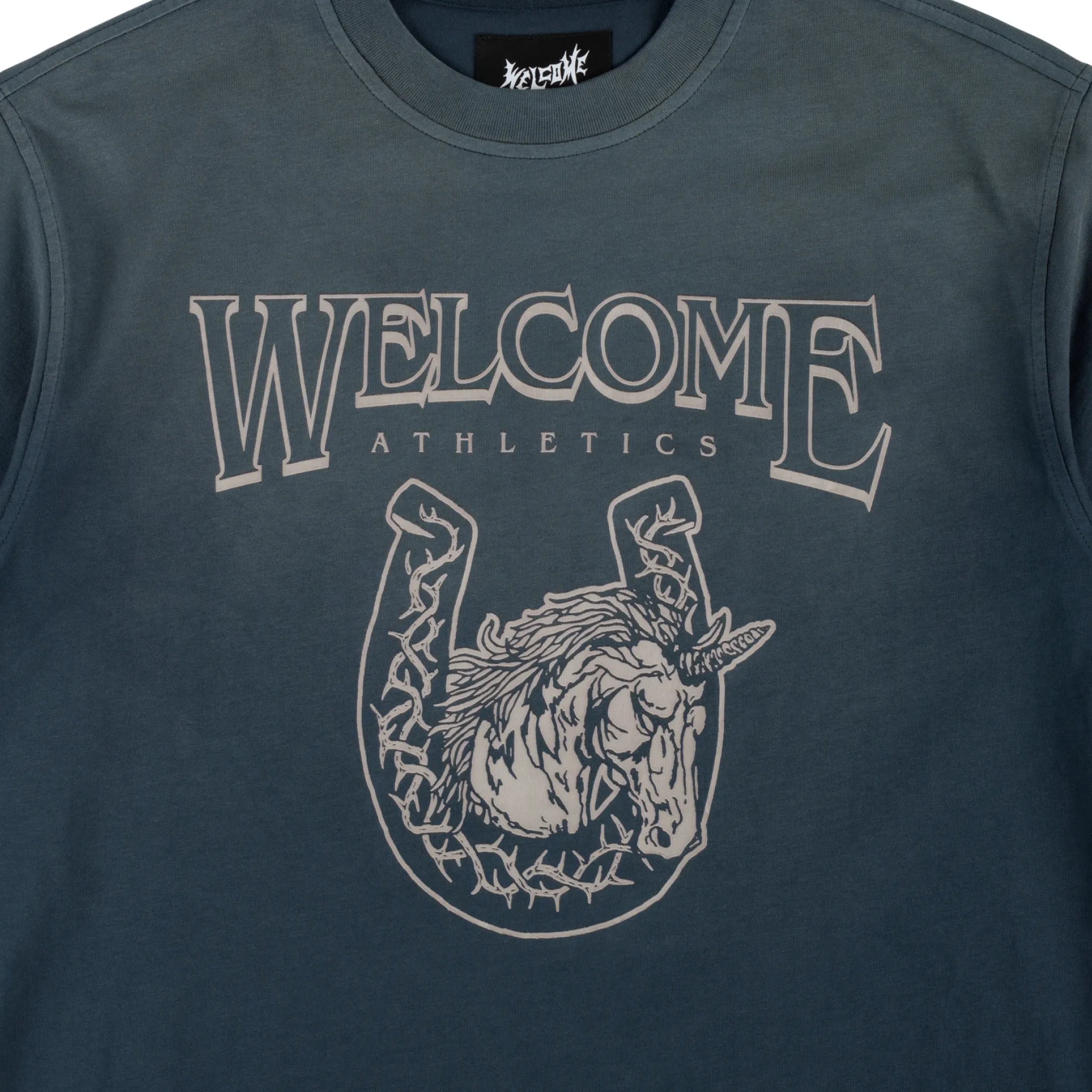 AdvancedMoistureManagement perfect for all-day wear Mascot Enzyme-Washed Boxy Knit Tee