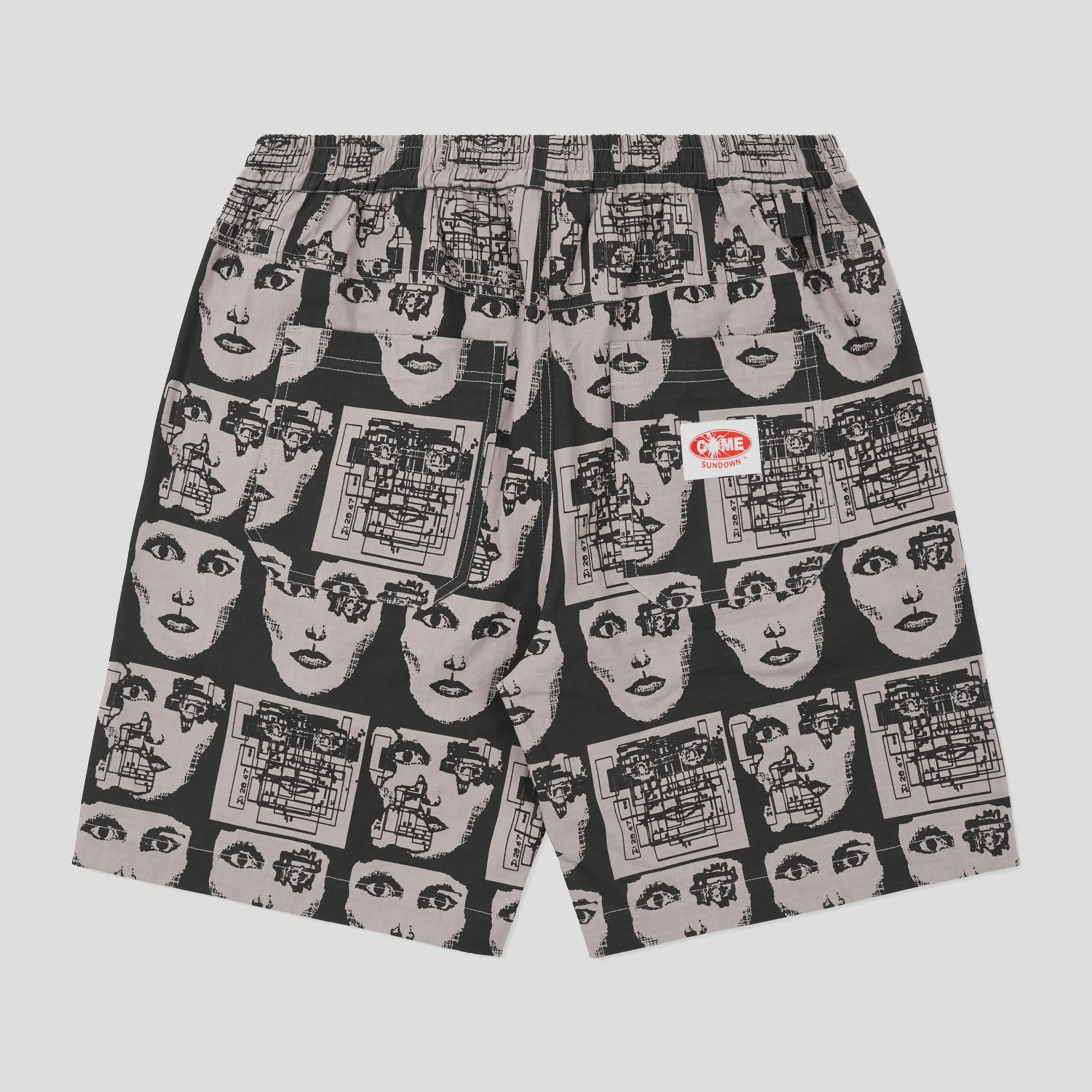 Playful Look UV Protective Coating Come Sundown Information War Short - Grey