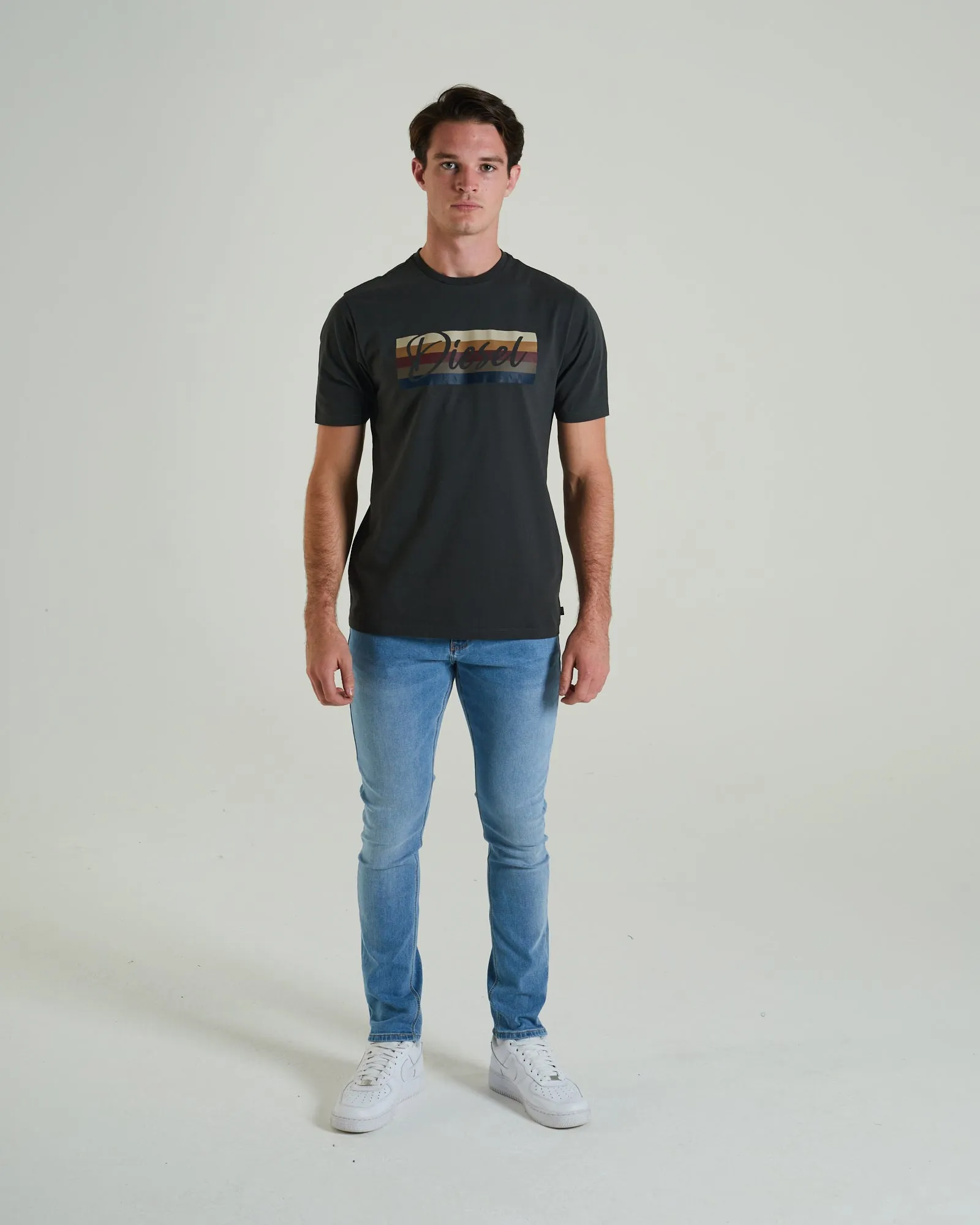 Patricio Tee Deep Pine Performance Fit Wear print design