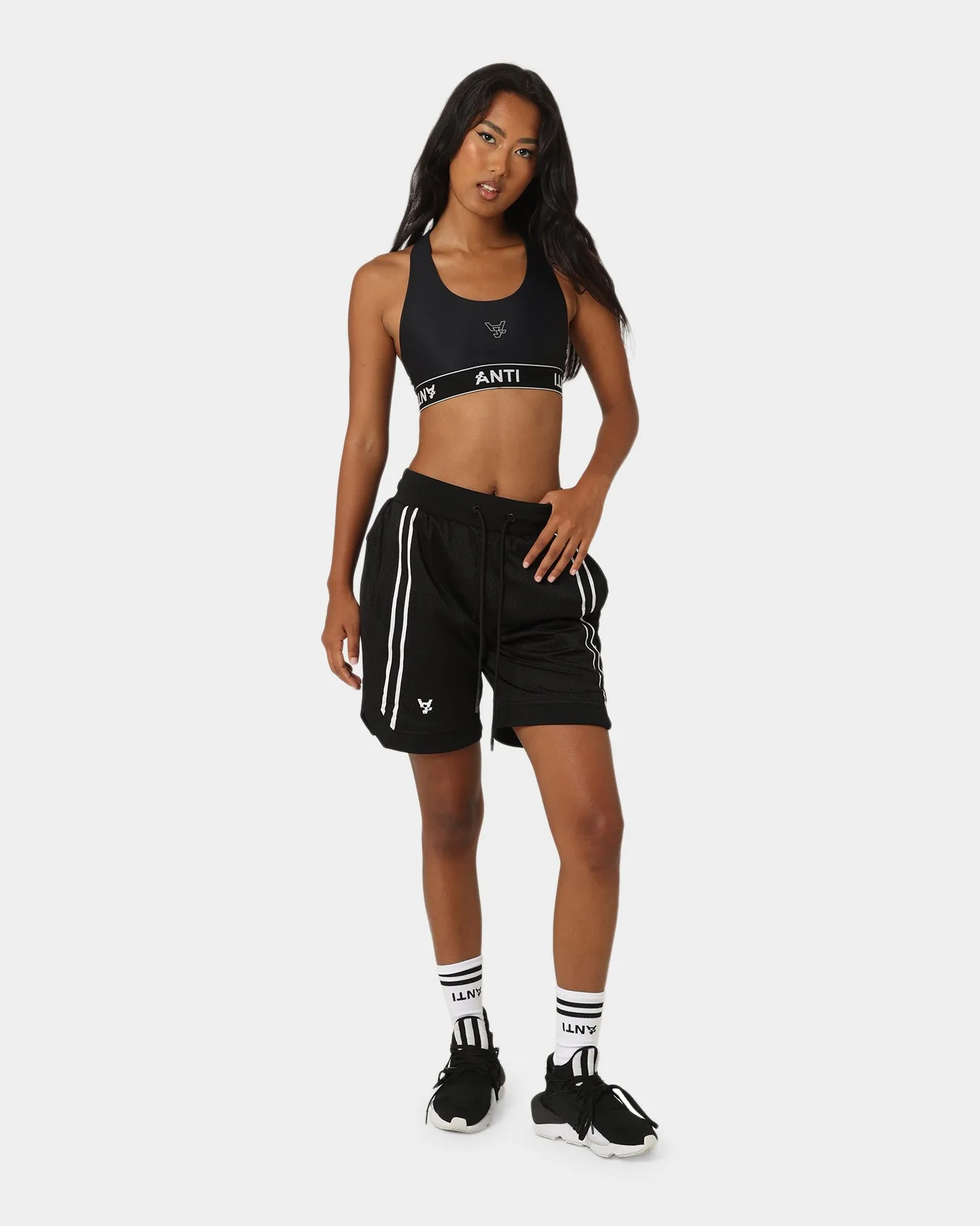 MultiPocket Design Simple Vibe The Anti Order Anti Sport Basketball Shorts Black/White