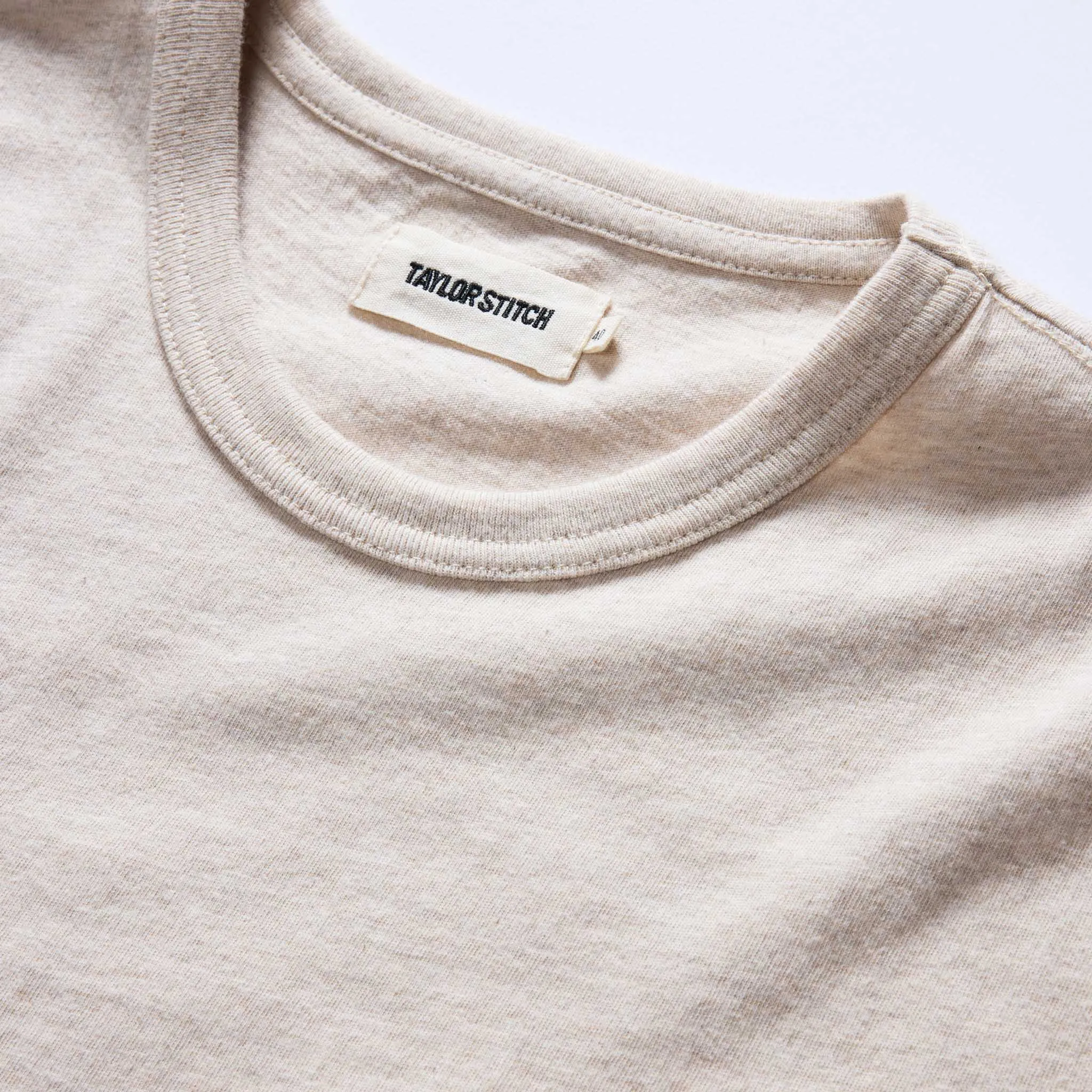 Stretchable Light Layer The Organic Cotton Tee in Heather Oat