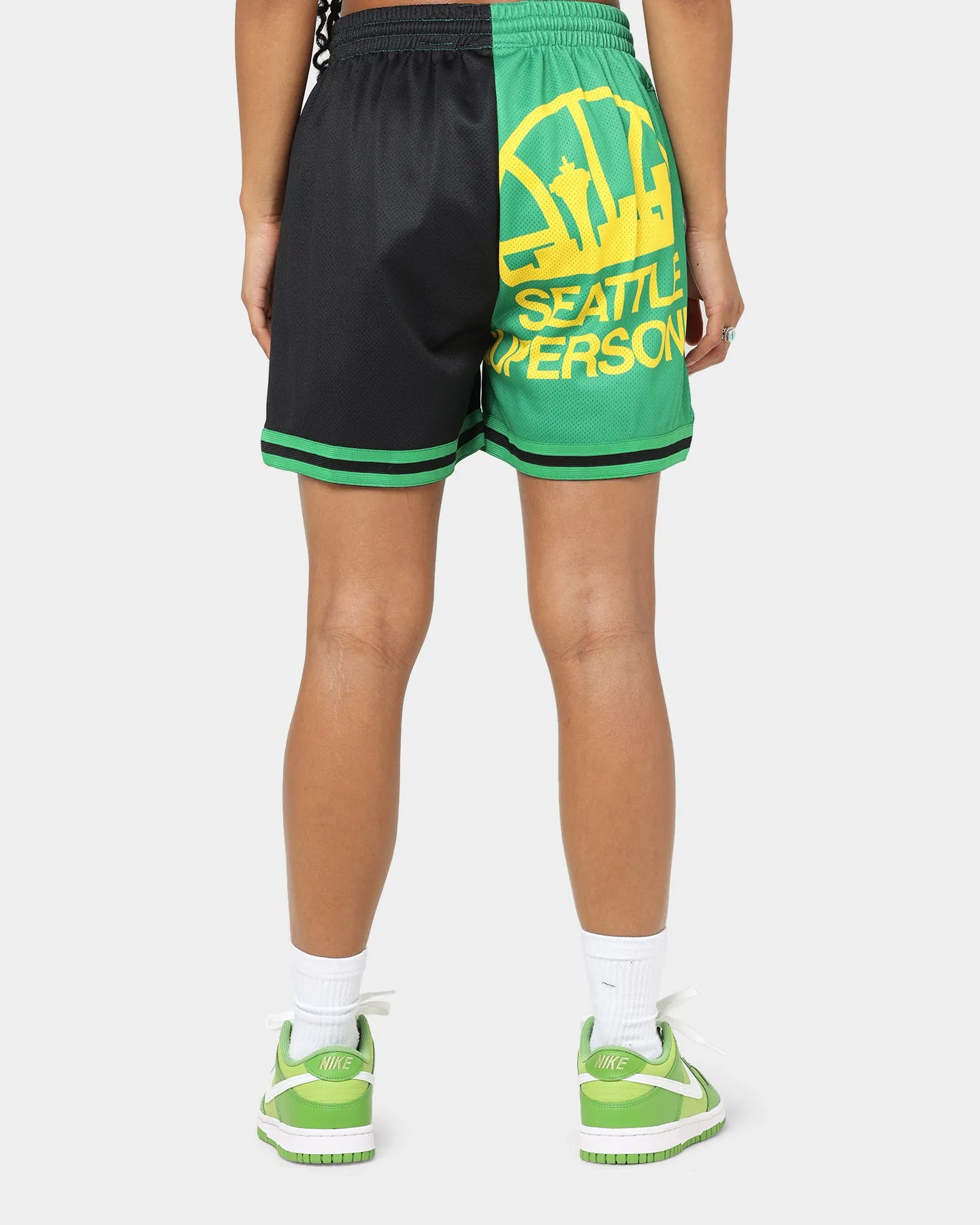 Compression Support Layer Mitchell & Ness Women's Seattle Supersonics Big Face 5.0 Shorts Black