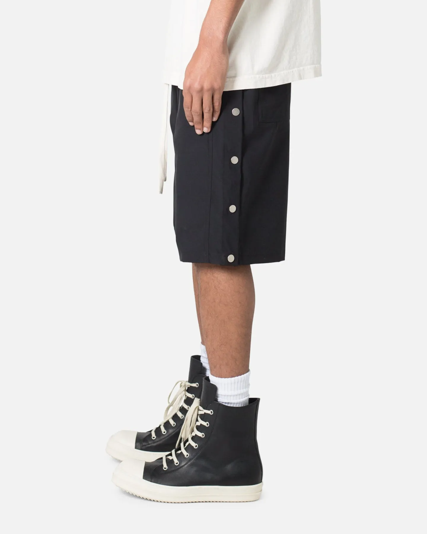 MNML Side Snap Nylon Shorts Black Crisp Look