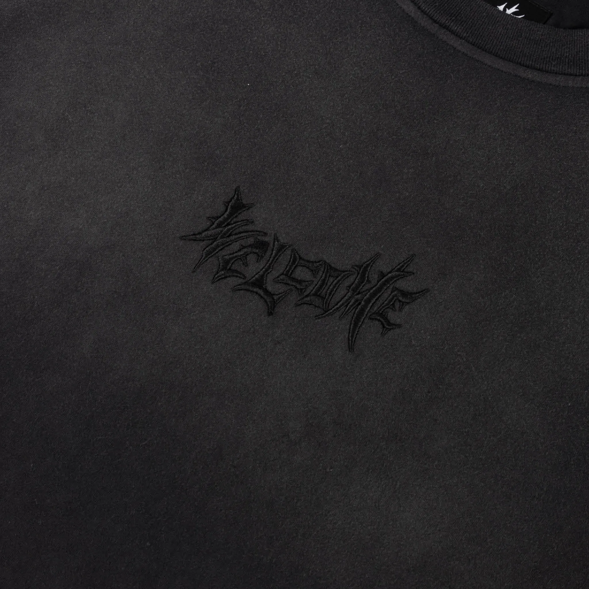 Vamp S/S Garment-Dyed Enzyme Washed Knit - Black Garment Washed Texture Perfect Layer