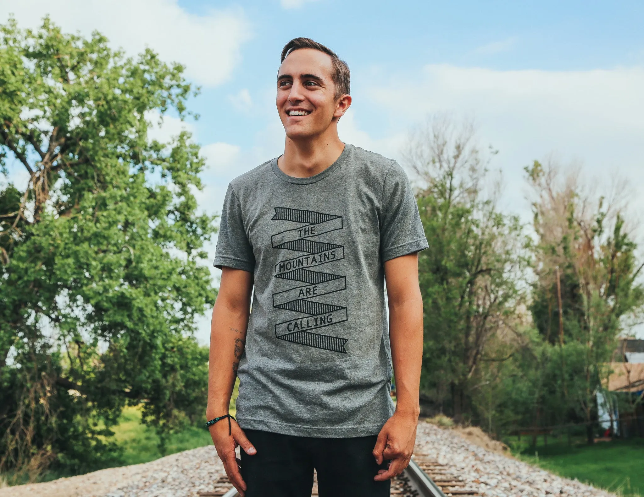 The Mountains Tee-Gray Anti Odor Technology