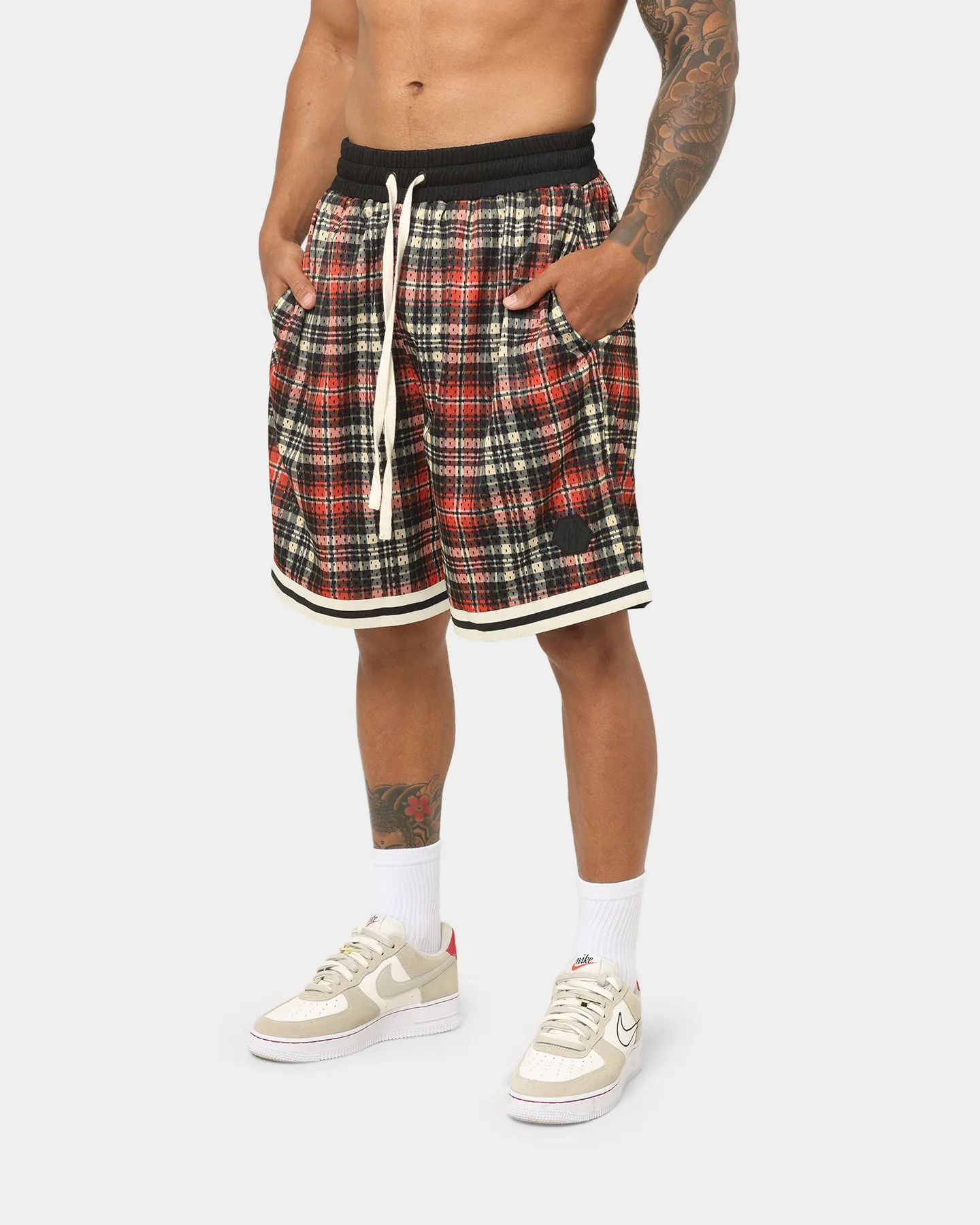 Anti Static Treatment Seamless Edge Design EN ES Team Basketball Shorts Red Plaid