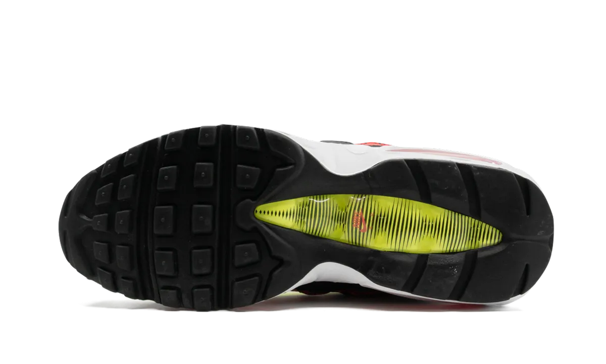 Air Max 95 SE "SOLAR RED" Quick Drying Work Commute