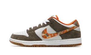 SB Dunk Low Pro QS "CRUSHED DC" Grip Step