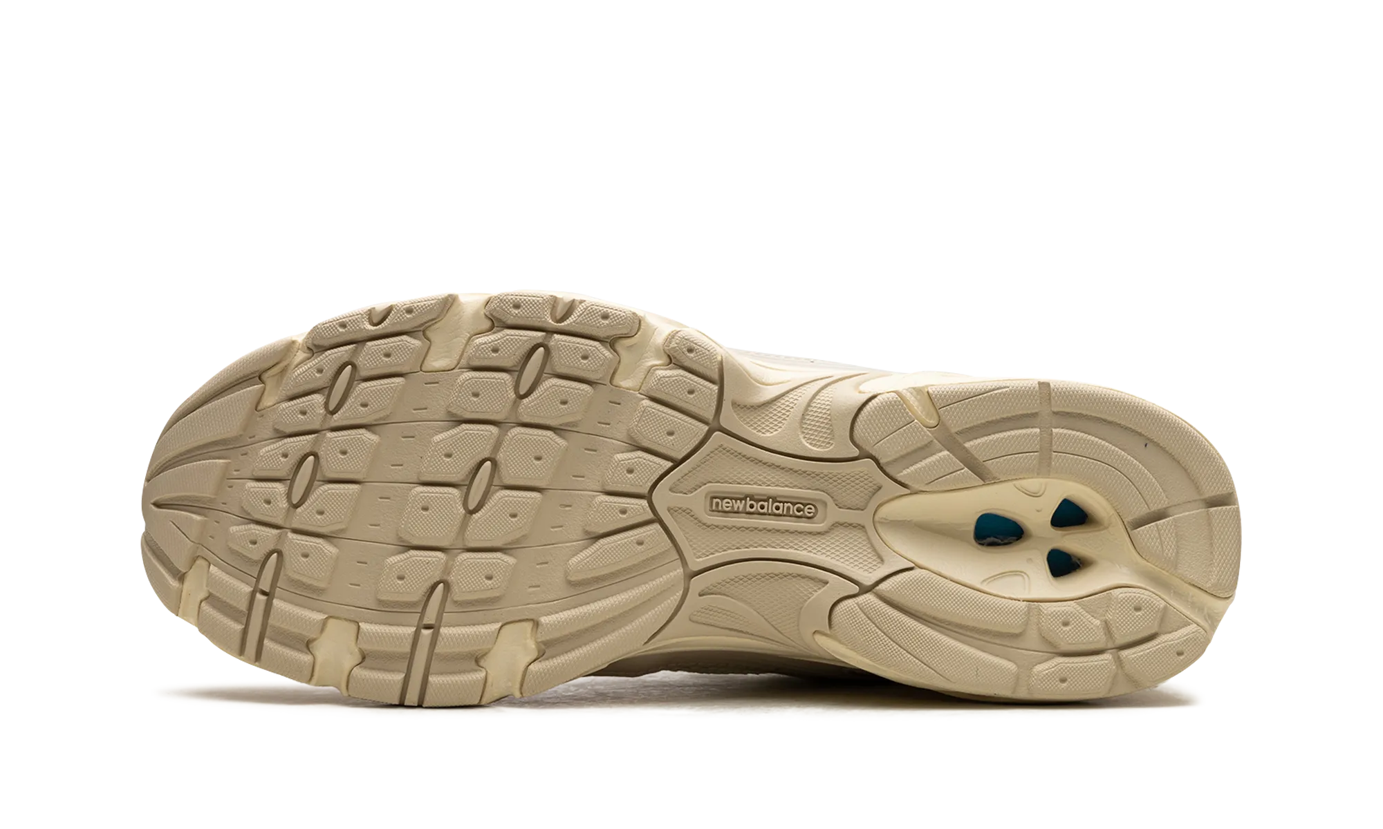 Urban Movement 530 "Beige / Angora"