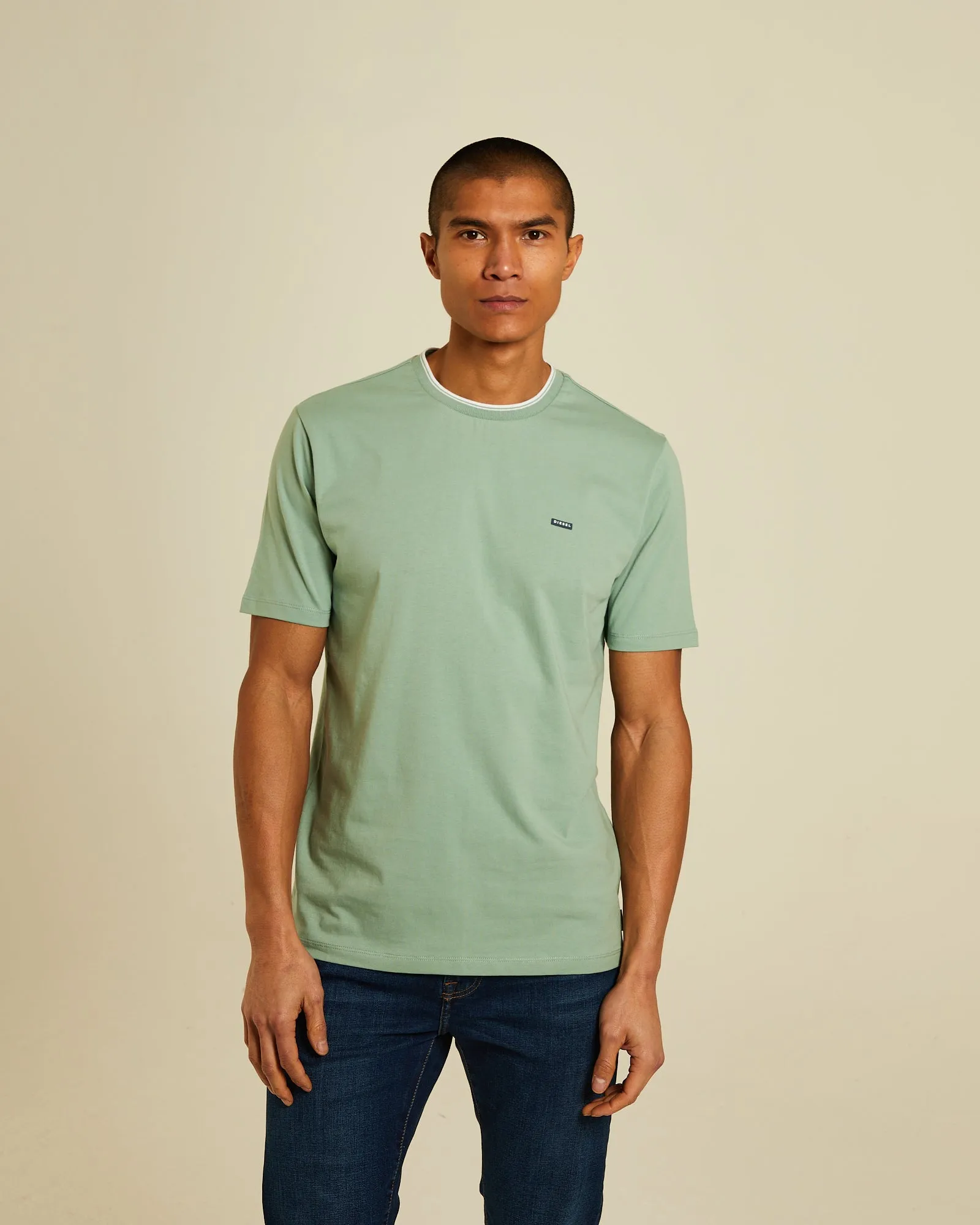Indoor Comfort Faisel Tee Surf Green