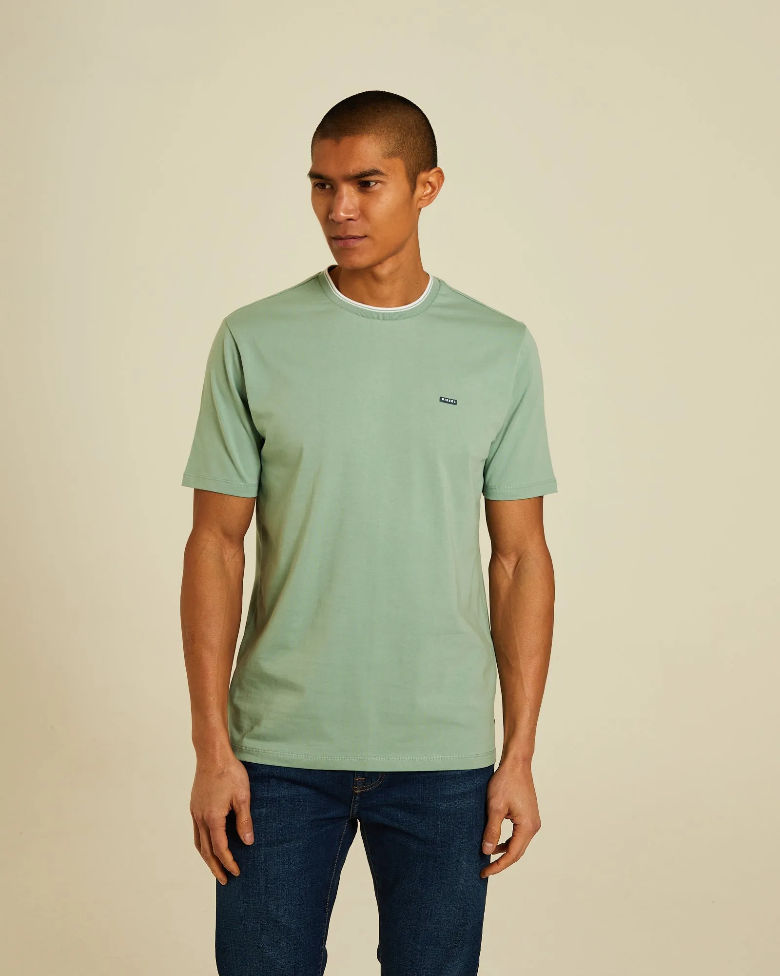Faisel Tee Surf Green Stylish Wearable Everyday Comfort