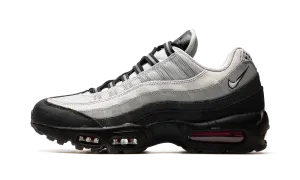 Air Max 95 "Fish Scales" Ergonomic Design